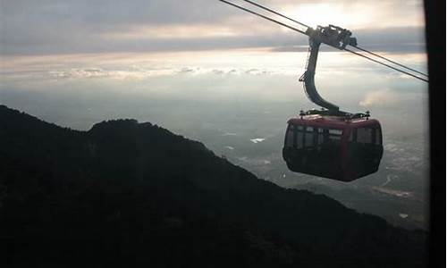 庐山索道的上山位置入口,庐山攻略索道上庐山