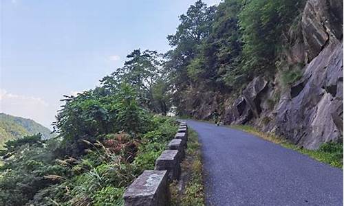 天目山旅游攻略需要坐景交车吗_天目山景区收费吗